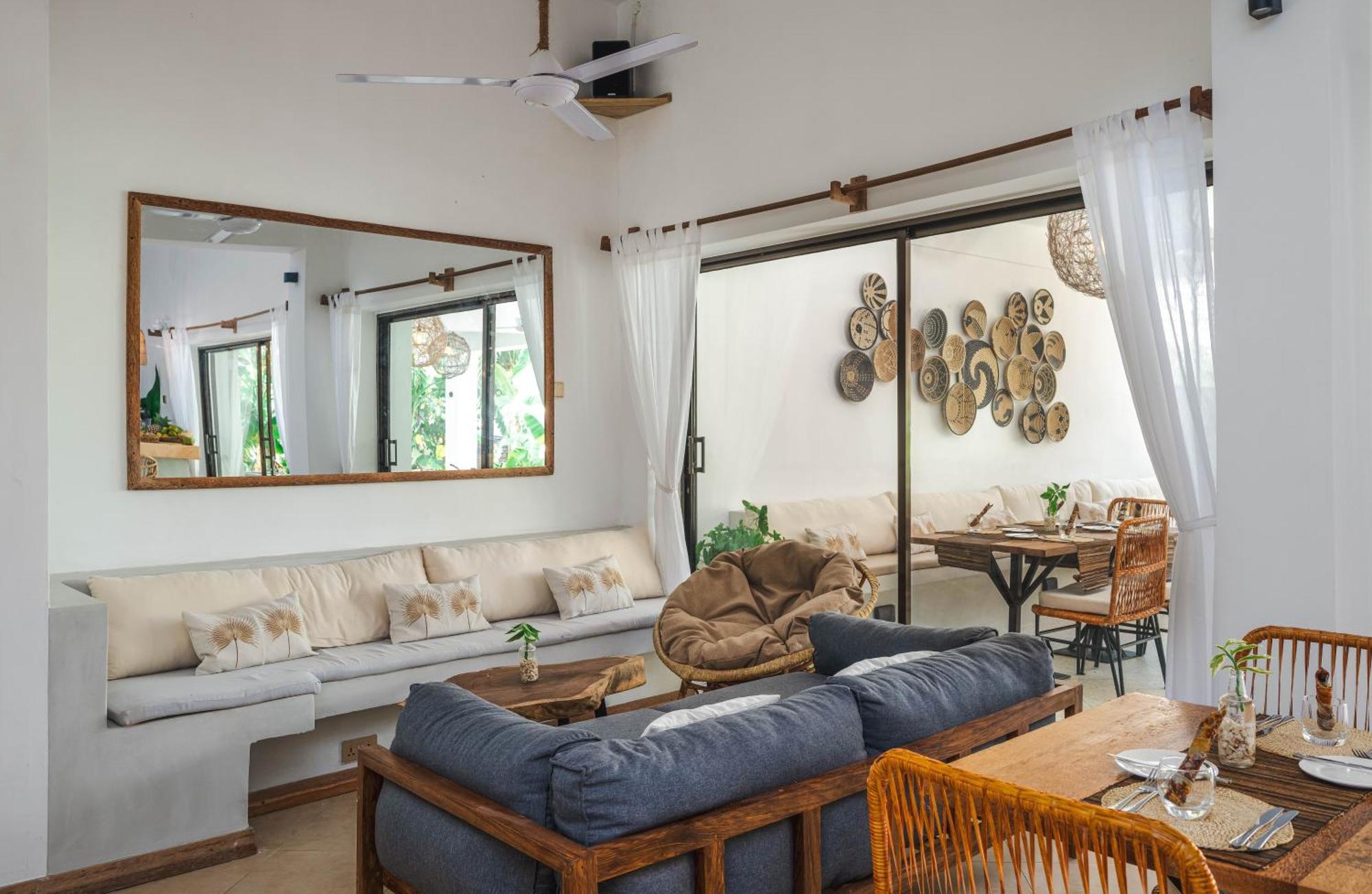 בווג'ו Mala Boutique Hotel מראה חיצוני תמונה