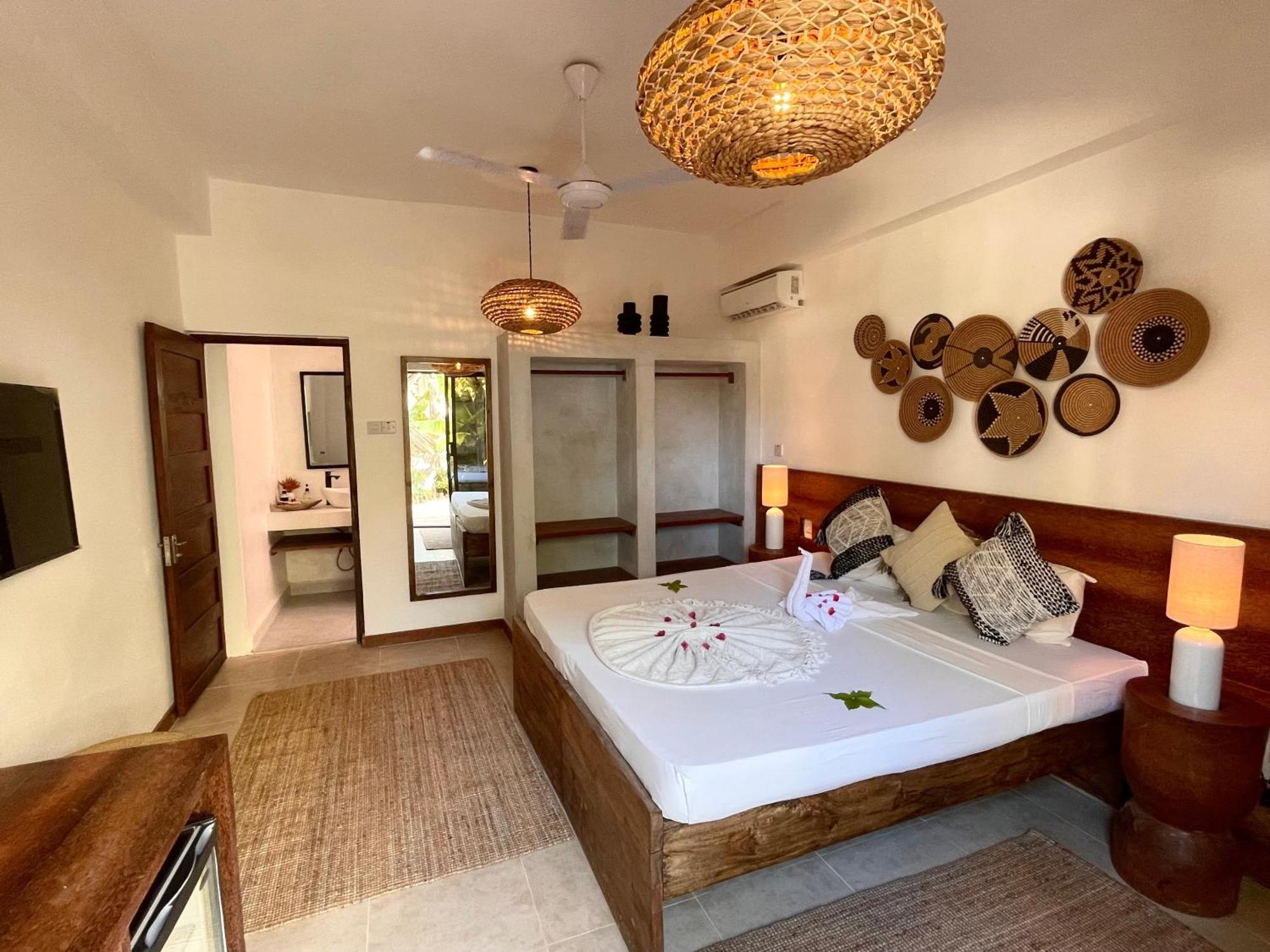 בווג'ו Mala Boutique Hotel מראה חיצוני תמונה