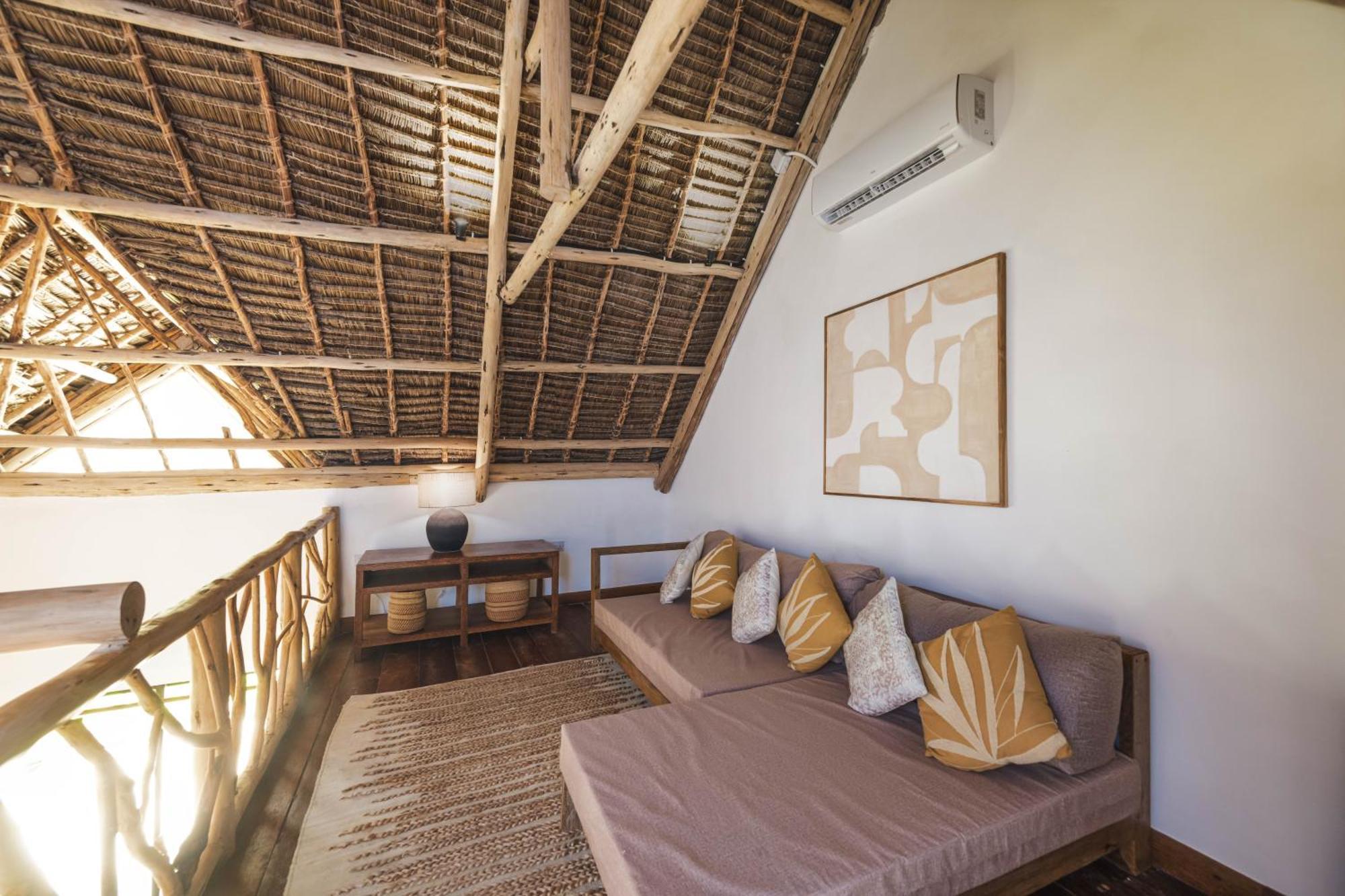 בווג'ו Mala Boutique Hotel מראה חיצוני תמונה
